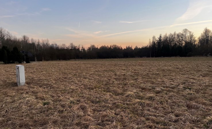 działka na sprzedaż - Brzeźnica